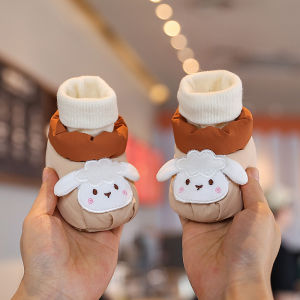 Thickened Fleece Winter Baby Shoes Socks for 0-1 Year Old Boys And Girls Non-Slip Soft Bottom Crawling Shoes Cute Cartoon Pattern