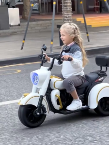 M2G รถมอเตอร์ไซค์ไฟฟ้าเด็ก สามารถใช้เป็นรถสามล้อสำหรับเด็กโต รถแบตเตอรี่เด็ก #4109