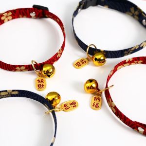 Khăn Quàng Cổ Có Thể Điều Chỉnh Cho Chó Mèo Giáng Sinh Năm Mới Phụ Kiện Trang Trí Cho Thú Cưng Chất Liệu Vải Trang Trí Cổ Cho Chó Mèo