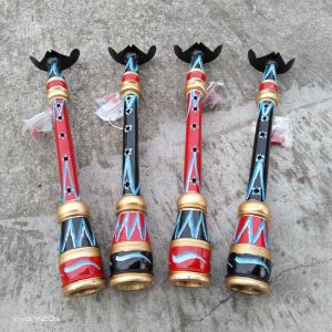 Alat musik tradisional terompet selompret reog jaranan kuda lumping