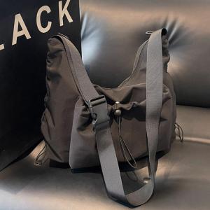 New 2025 Casual Canvas Sports Universal Shoulder Bag Fashionable Student Crossbody Bag for Commuting And Class Womens Bag