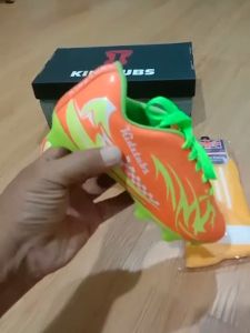 KIDZTUBS Sepatu Bola Anak Paket Komplit Sepatu Bola Tas Skin Deker Kaos Kaki Usia 6-10 Tahun Size 28 29 30 31 32 33 34 35 36 37 KDZ1943123024