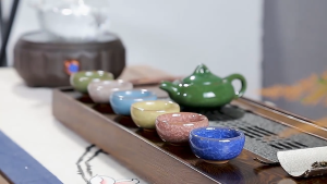 Bộ ấm chén pha trà mem rạn loại nhỏ 6 chén 6 màu