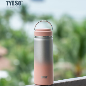High Appearance Large Capacity Stainless Steel Vacuum Thermos Travel Mug for Men Women and Students Handheld Sports Water Cup