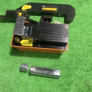 Bộ dụng cụ vam rotuyn càng xe tải dùng bơm thủy lực