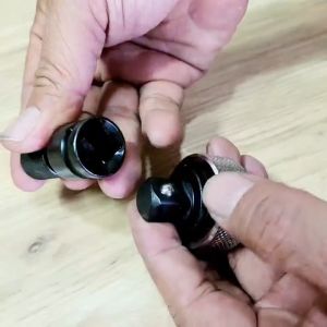 Bộ Dụng Cụ Gồm Cờ Lê 1/2 Tự Động Dạng Cục Tròn + Đầu Chuyển Đổi Máy Vặn Bulong Thành Vặn Vít