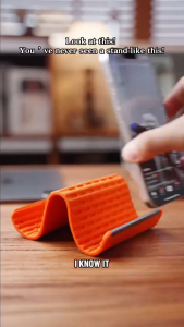 【E-WOITD】Silicone Phone Holder Portable Foldable Flexible Bendable Rollable Transformable Non‑Slip Universal Stand for Phone Tablet Laptop Desktop Online Class