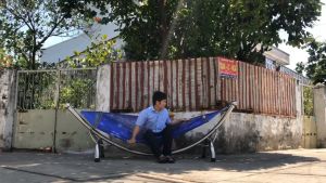 Võng inox 304 cao cấp hiện đại hình bán nguyệt rất tỉ mỉ sang trọng cho biệt thự Giao Hcm và Thanh toán trước