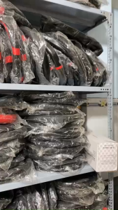 Bọc vô lăng bao da tay lái vô lăng D cut dùng cho dòng xe Peugeot 2008 5008 Seltos XL7 Ertiga sport