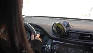 Quạt mini xoay 360 tiện ích trên ô tô xe hơi văn phòng cao cấp đầu cắm usb HÀNG CAO CẤP LOẠI 1