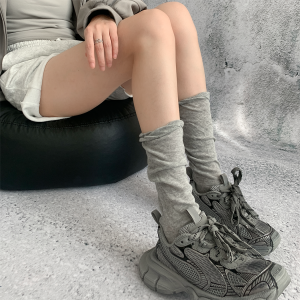 ถุงเท้าข้อสั้นผู้หญิง ทรงบาง ระบายอากาศได้ดี สไตล์ฤดูร้อน ถุงเท้าข้อสั้นสีพื้น ถุงเท้าข้อสั้นแบบสวมสบาย สวมใส่สบาย ถุงเท้าข้อสั้นสำหรับผู้หญิง