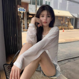 เสื้อยืดแขนยาวผู้หญิง ทรงหลวม ทรงปกติ Pure Desire Style ฤดูใบไม้ผลิ 2025 ผ้าชีฟอง เสื้อผ้าทำงาน