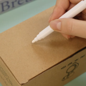White Liquid Chalk Marker Strong Adhesion on Smooth Surfaces Like Glass Mirror Metal for Vibrancy easy wipe off