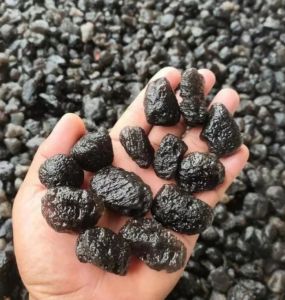 Bahan Batu Meteor Catam Belitung