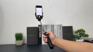 APEXEL Tripod HP Tongsis Bluetooth Remote Monopod Portable - APL-L01 | Monopod Tripod Tonsis Hp Handphone Portable Multifungsi Selfie Vlog Video Dengan Remot Bluetooth