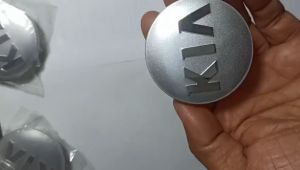 Logo KIA mẫu cũ cho chụp mâm xe (chụp Lazâng) đường kính 58mm phù hợp cho mọi dòng xe KIA. Kia58
