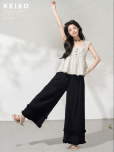 KEIKO | French Style Slimming Striped Fitted Crop Top