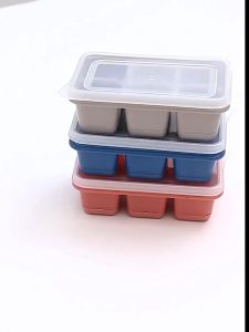 Serbagrosirmurah Jumbo Ice Cube Mold Cetakan Es Batu Silikon 6 Cube Dengan Tutup Ice Cube Maker