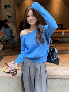 Blue Irregular Shoulder Knitted Sweater Womens Autumn Winter New Style Korean Chic Short Long Sleeve Base Shirt Top