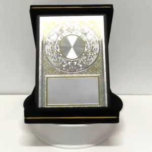 VELVET BOX PLAQUE WB-6445. Awards Gift Box Souvenir.