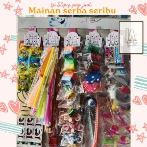 Mainan kecil serba 1000 isi 50pcs berbagai jenis yang pasti bakalan laku keras karena mainan yang kami jual mengikut apa yang tengah hits di pasaran dan siap untuk di jual di warung-warung