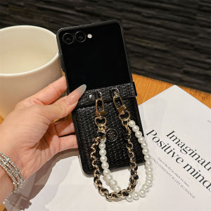 szhaiyu | Luxury Leather Wrist Strap Phone Case for Samsung Galaxy Z Flip 7 6 5 4 3 Flip7 FE Flip5 Flip6 5G Protective Shockproof 5G Cover