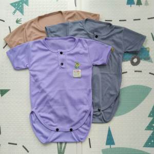 Jumpersuit Bayi Jumbo: Pilihan Terbaik untuk Anak Usia 3-18 Bulan
