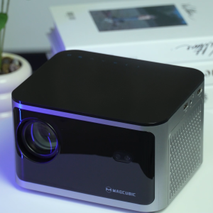 Magcubic Projector HY350 580 ANSI Auto Focus 4K Android 11 2+32GB BT5.0 WIFI6 โฮมเธียเตอร์