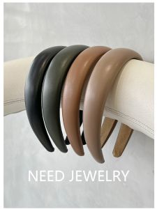 New Arrival Japanese and Korean Retro Sponge PU Leather High Skull Top Thick Headband Pure Color Temperament Wild Make Your Face Look Smaller Headband for Women