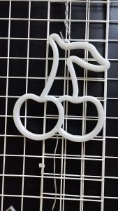 ป้ายไฟนีออนตัวเข็มขัดสไตล์เบอร์มิวดา ตกแต่งหน้าร้าน USB แบบหลากราง/USB/Universal พร้อมสายไฟในตัว