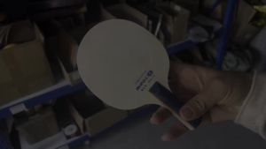 Vợt Bóng Bàn Mini YINHE Quà Lưu Niệm Cỡ Nhỏ Dùng Để Sưu Tầm Và Trưng Bày Món Đồ Yêu Thích Của Trẻ Em.