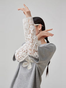 เสื้อยืดแขนยาวพิมพ์ลายตาข่ายหลวมๆ สำหรับผู้หญิง สไตล์ฤดูร้อน 2025 เสื้อยืดผู้หญิงทรงหลวมๆ สไตล์ใหม่ ดีไซน์เก๋ไก๋