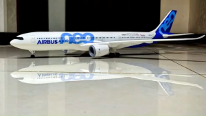 Mô hình Airbus A330neo cỡ lớn tỷ lệ 1.100 Mô Hình Máy Bay In 3D Nhựa PETG - Tỷ Lệ Thu Nhỏ Màu Trắng DIY Tự Sơn - Độ Chi Tiết Cao