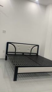 Giường sắt giá rẻ- giường sắt cho nhân viên - giường sắt hộp 4x8giá rẻ hcm bình dương