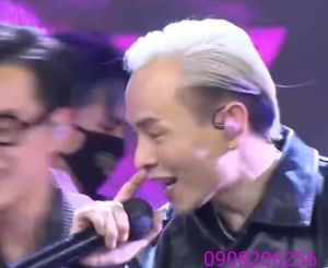 Đầu bọc micro sử dụng 1 lần kháng khuẩn màu đen