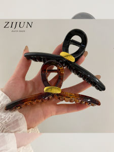 ZIJUN | Minimalist Gold Hollow Hair Clip
