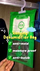 50Pcs Hanging Type Moisture Absorbing Bag Wardrobe Dehumidifier Bag Mold Proof and Dry Bag Moisture Proof Desiccant Hanging Wardrobe Closet Drying Agent Dehumidification Anti-mold Bag