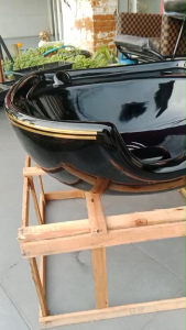 🔥ส่งฟรีทั่วไทย🔥อ่างสระเซรามิกแบบโค้งสีดำขอบทอง สำหรับวางเตียงสระผม ทุกประเภท