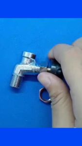 Kran Kepala Setrika Uap & Kran Pembuangan Air: M.J.M-70212