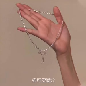 Silver Butterfly Knot Heart Necklace Sweet Cool Style Simple Fashion High End Clavicle Chain Jewelry for Women Alloy Plated Silver