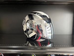 หมวกกันน็อค INDEX TITAN-8 BT