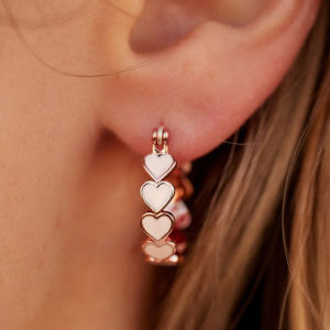 Huitan White Heart Enamel Hoop Earrings for Women Rose Gold Color Temperament Sweet Ear Circle Earrings New Trendy Jewelry
