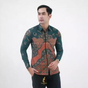 TRISAKA – Prabuseno Baju Kemeja Batik Pria Lengan Panjang Size Slimfit Mewah Bahan Katun Printing Lapis Furing Erro Handmade Kualitas Premium Jumbo Big Size Modern Halus Adem dan Nyaman Seragam Atasan Cowok Pakaian Kerja Dewasa Formal Kantor Kondangan