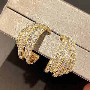 Huitan Geometric Design Women Hoop Earrings Fashion Party Accessories Full Shiny CZ Gold Color/Silver Color Charming Jewelry