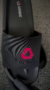 Logic - Sandal Pria Selop Motif Snow Pinky