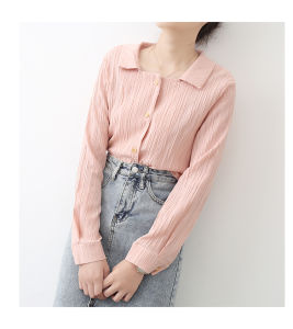 QKKshop เสื้อแฟชั่นคอเหลี่ยม มีปก เนื้อผ้าบางเบาใส่สบาย มี 4 พื้นให้เลือก