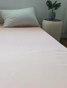 ผ้าปูที่นอนกันน้ำ ผ้าปูที่นอน ขนาด 6 ฟุต ไม่รวมปลอกหมอน