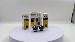 หลอดไฟหน้า รถยนต์ หลอดไฟ Xenon HID Buld 35W สีของแสง 6000K สีขาวอมฟ้าเล็กน้อย รหัสD2S / D2R / D4S / D4R *1กล่องได้2ชิ้น*