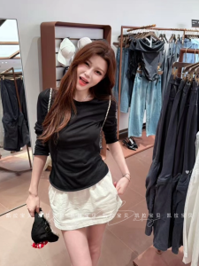 Áo Thun Dài Tay Màu Đen Ôm Vừa Vặn Thời Trang Mùa Hè Thường Ngày Cổ Tròn Tay Dài Tay Áo Chui Đầu Thường Ngày