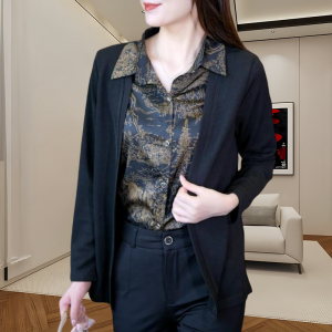 Fashion Long Sleeve Shirt for Women Autumn New Arrival High-End Ice Silk Knit Open Shirt Loose Fit Slimming Faux Two-Piece Top